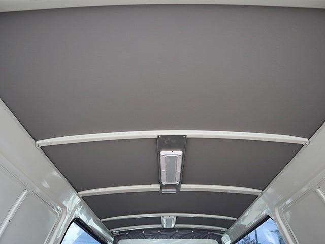 Hino Dutro 12