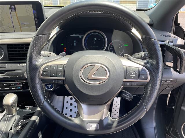 Lexus RX 6