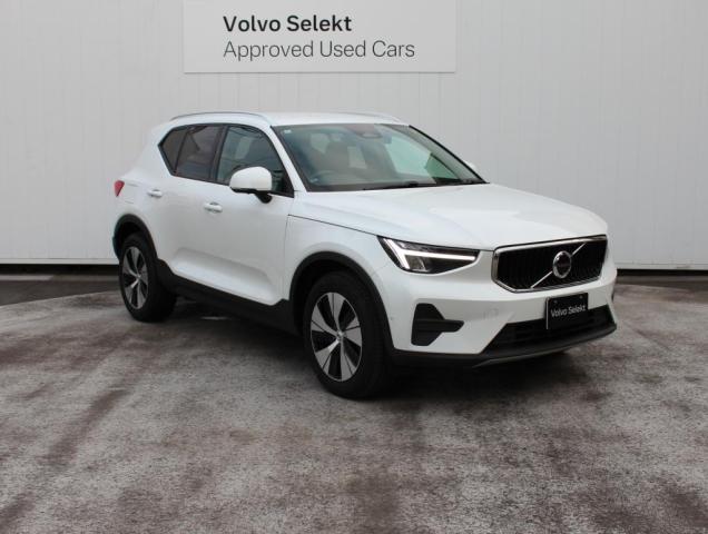 Volvo XC40 3