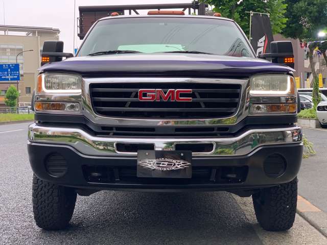 GMC Sierra 2