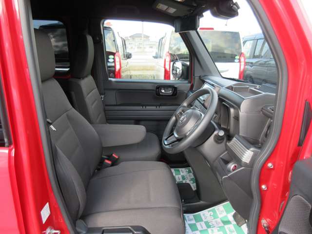 Honda N-VAN 12
