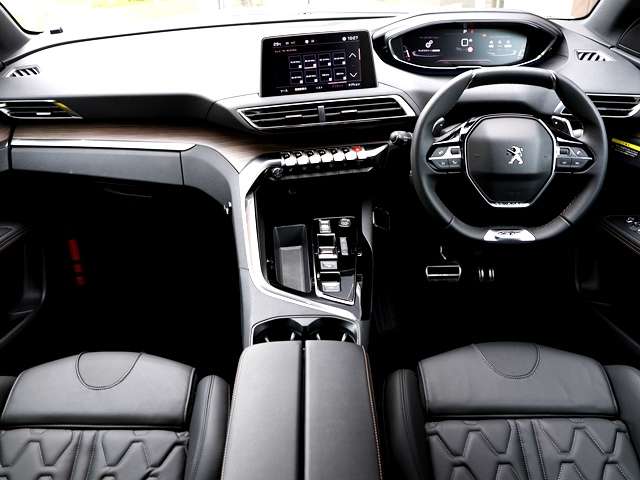 Peugeot 3008 12