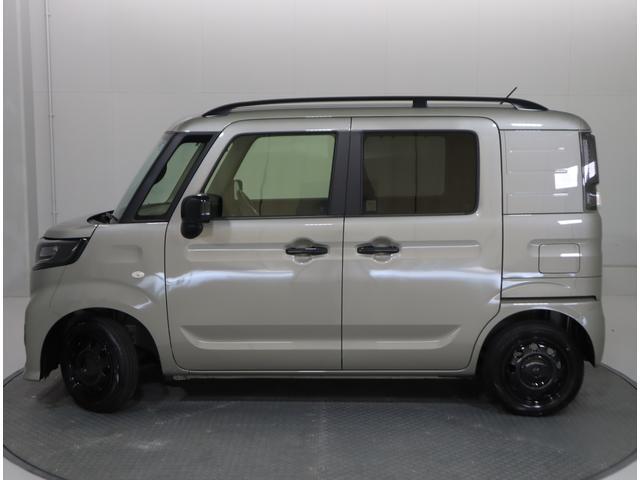 Suzuki Spacia Base 9
