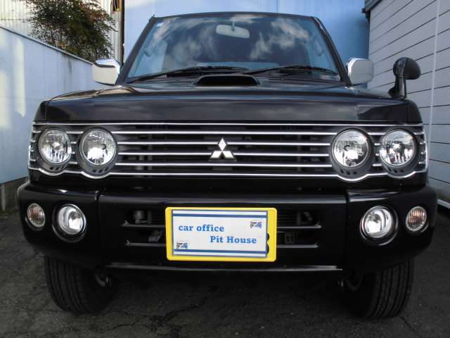 Mitsubishi Pajero Mini 3