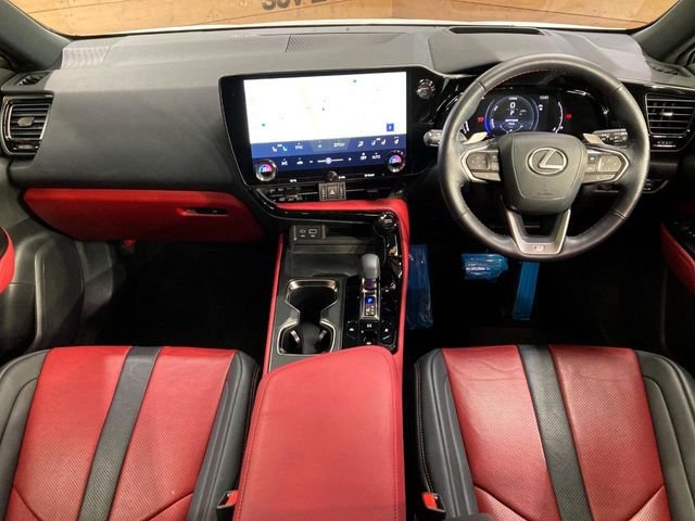 Lexus NX 2