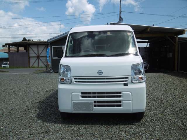 Nissan NV100 Clipper 2