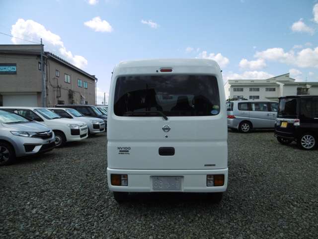 Nissan NV100 Clipper 7