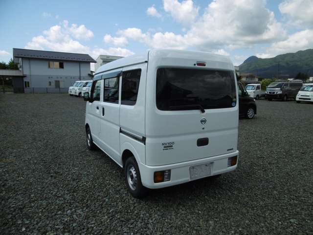Nissan NV100 Clipper 8