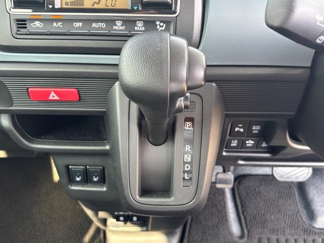 Suzuki Spacia Base 11