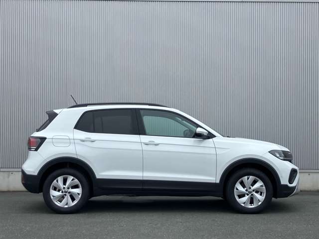 Volkswagen T-Cross 12