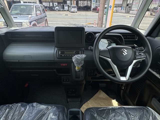Suzuki Spacia Base 7