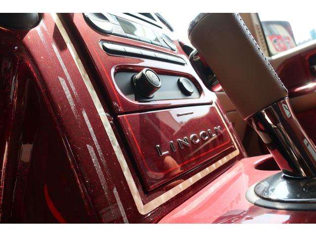 Lincoln Mark LT 11