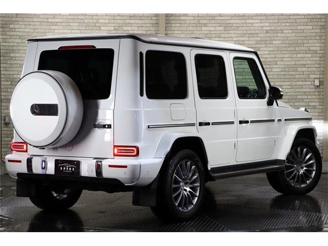Mercedes-Benz G-Class 8