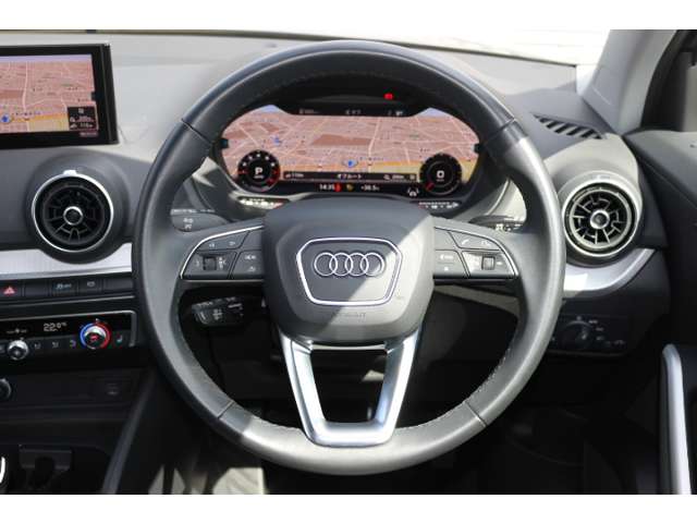 Audi Q2 3