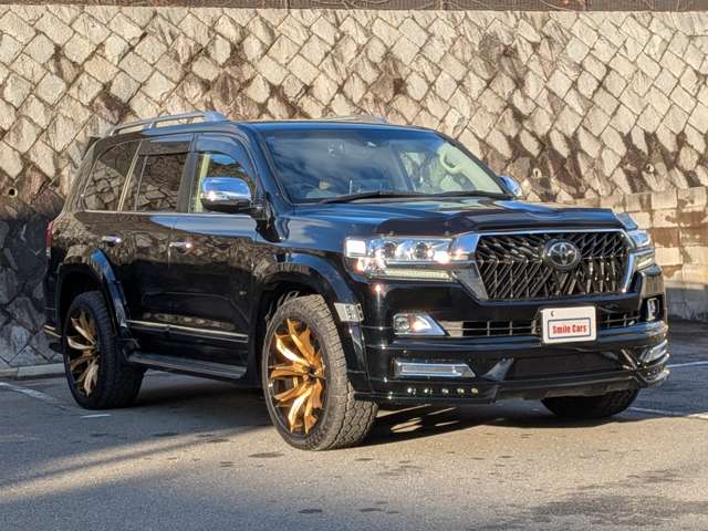 Toyota Land Cruiser 200 8
