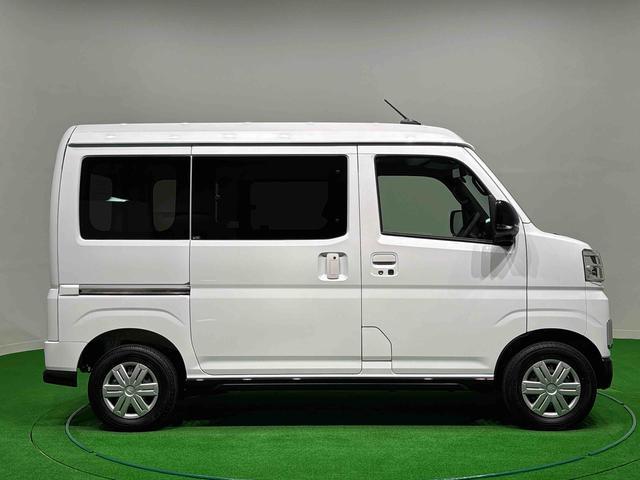 Daihatsu Atrai 7