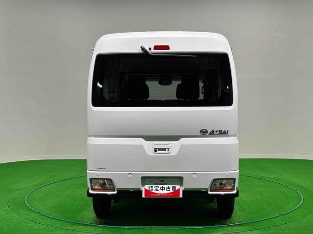 Daihatsu Atrai 9