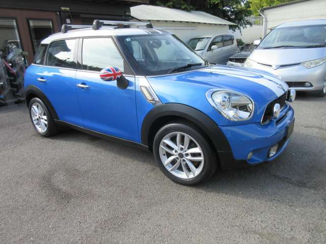 MINI Crossover 11