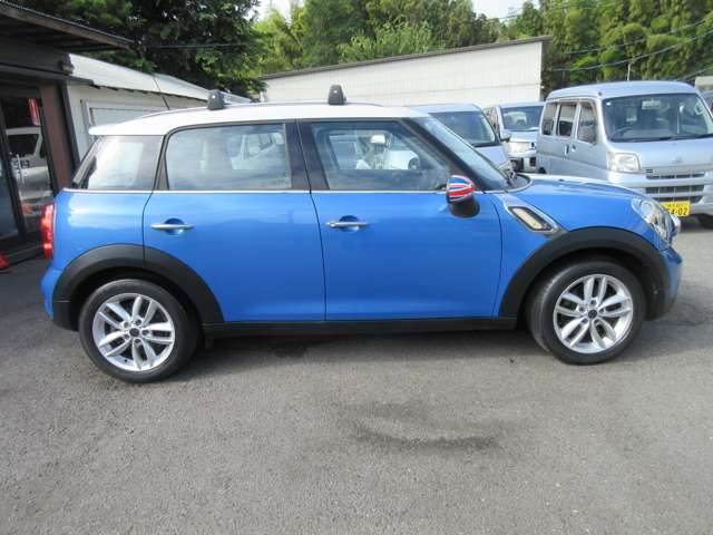 MINI Crossover 12