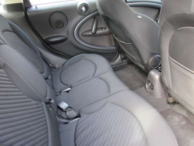 MINI Crossover 6