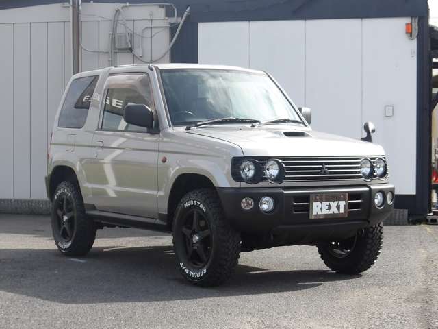Mitsubishi Pajero Mini 6