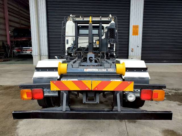 Hino Ranger 8