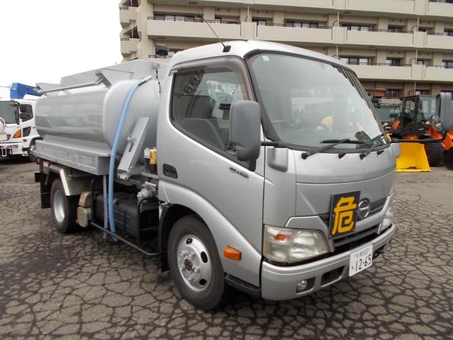 Hino Dutro 6