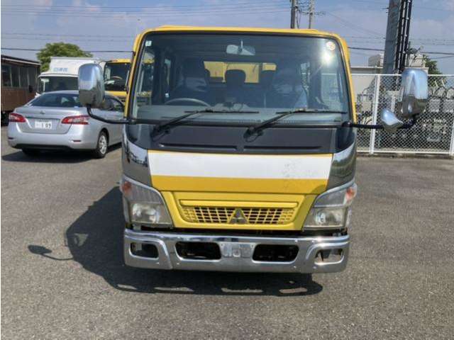 Mitsubishi Fuso Canter 4