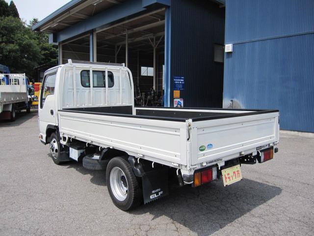 Isuzu Elf 12