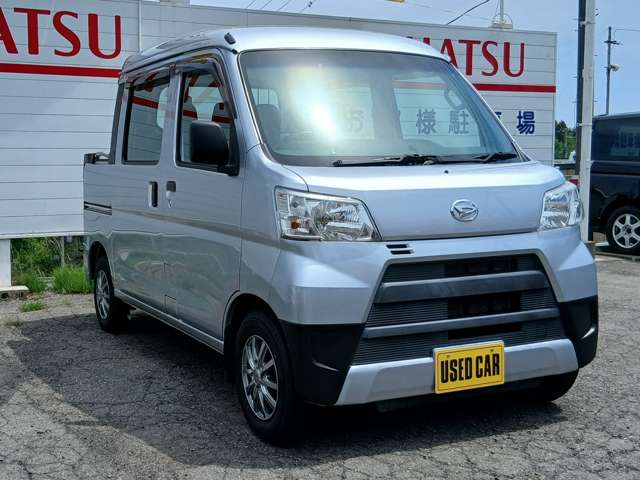 Daihatsu Hijet Deck Van 3