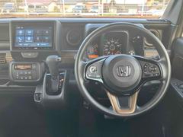 Honda N-VAN 12
