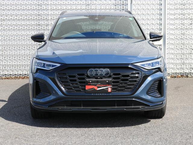 Audi Q8 e-tron 2