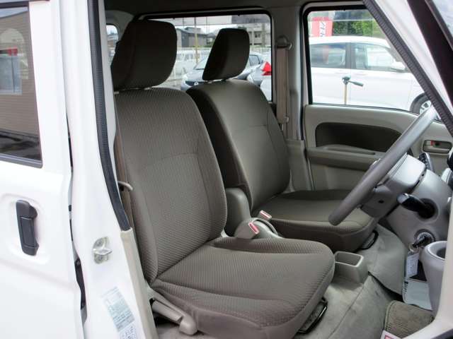 Nissan NV100 Clipper 8