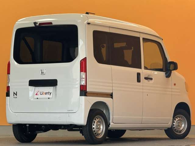 Honda N-VAN 11