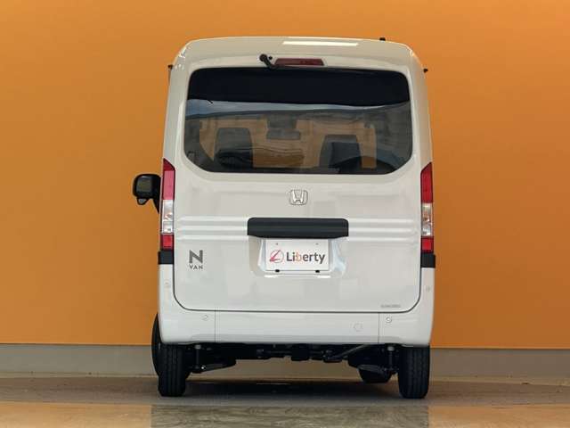 Honda N-VAN 10