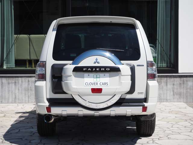 Mitsubishi Pajero 12