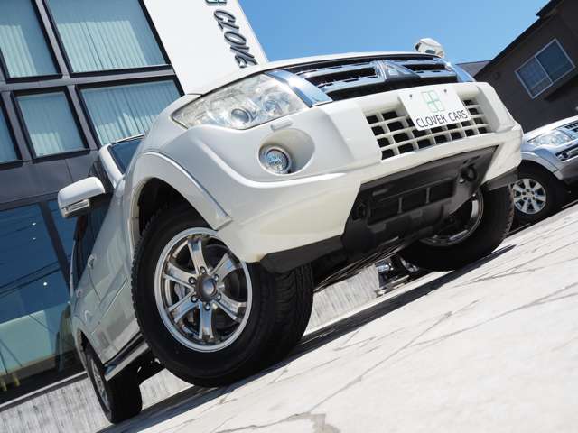 Mitsubishi Pajero 5