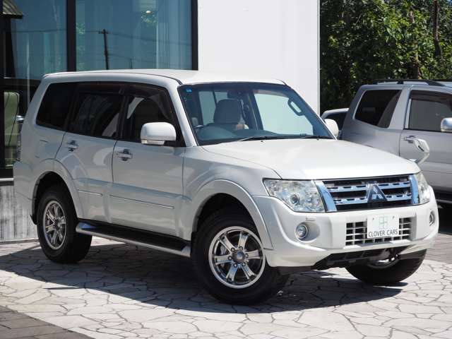 Mitsubishi Pajero 6