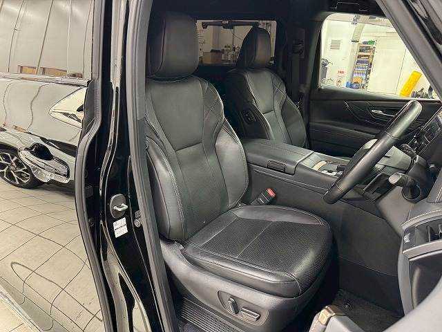 Toyota Vellfire 9