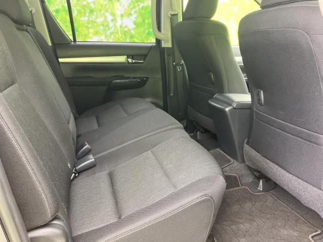 Toyota Hilux 7