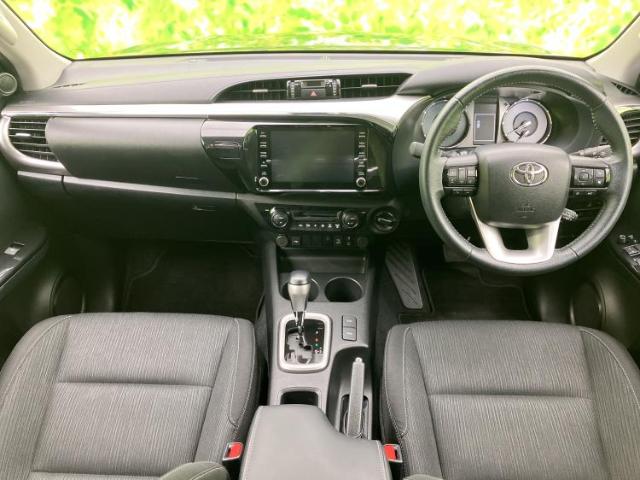 Toyota Hilux 8