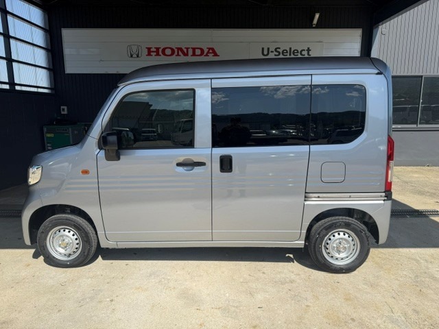 Honda N-VAN 9