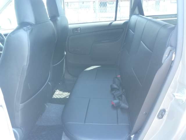 Toyota Probox Van 12