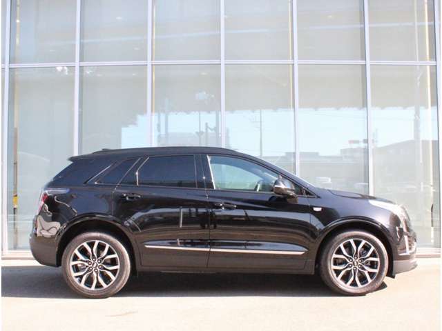 Cadillac XT5 4