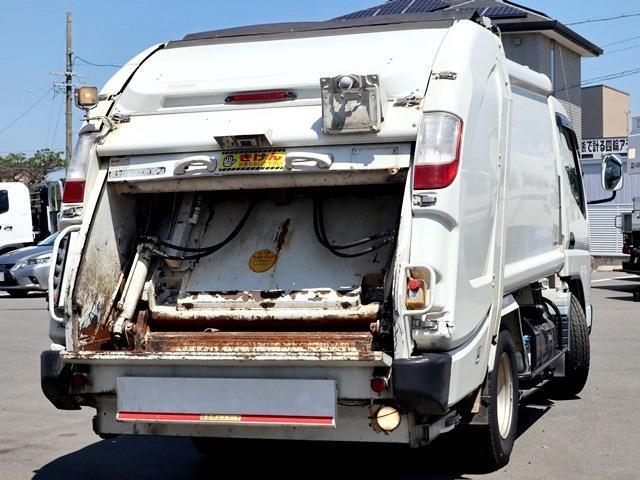 Mitsubishi Fuso Canter 3