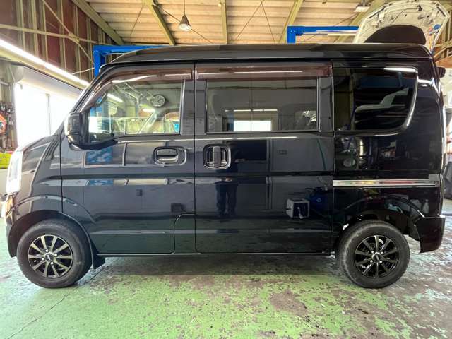 Mitsubishi Minicab Van 6
