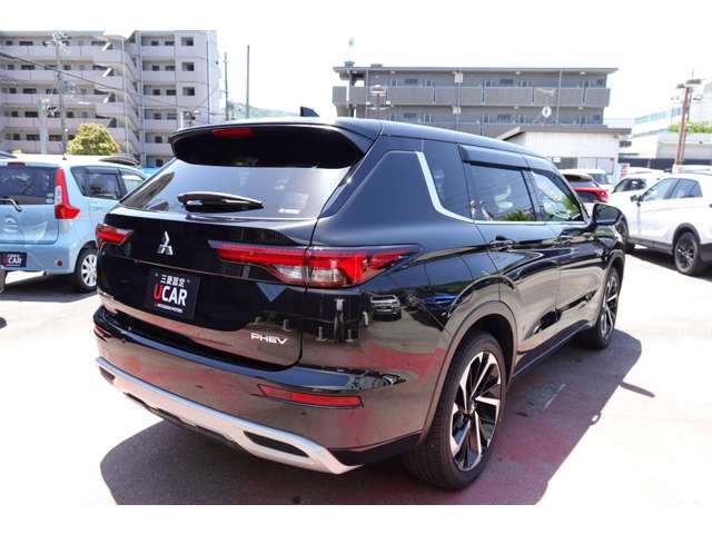 Mitsubishi Outlander 11