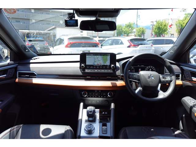 Mitsubishi Outlander 5