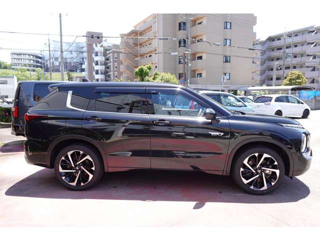 Mitsubishi Outlander 10