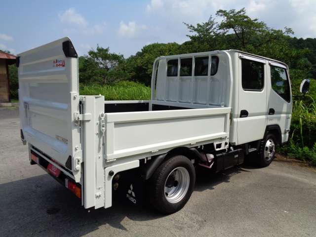 Mitsubishi Fuso Canter 8